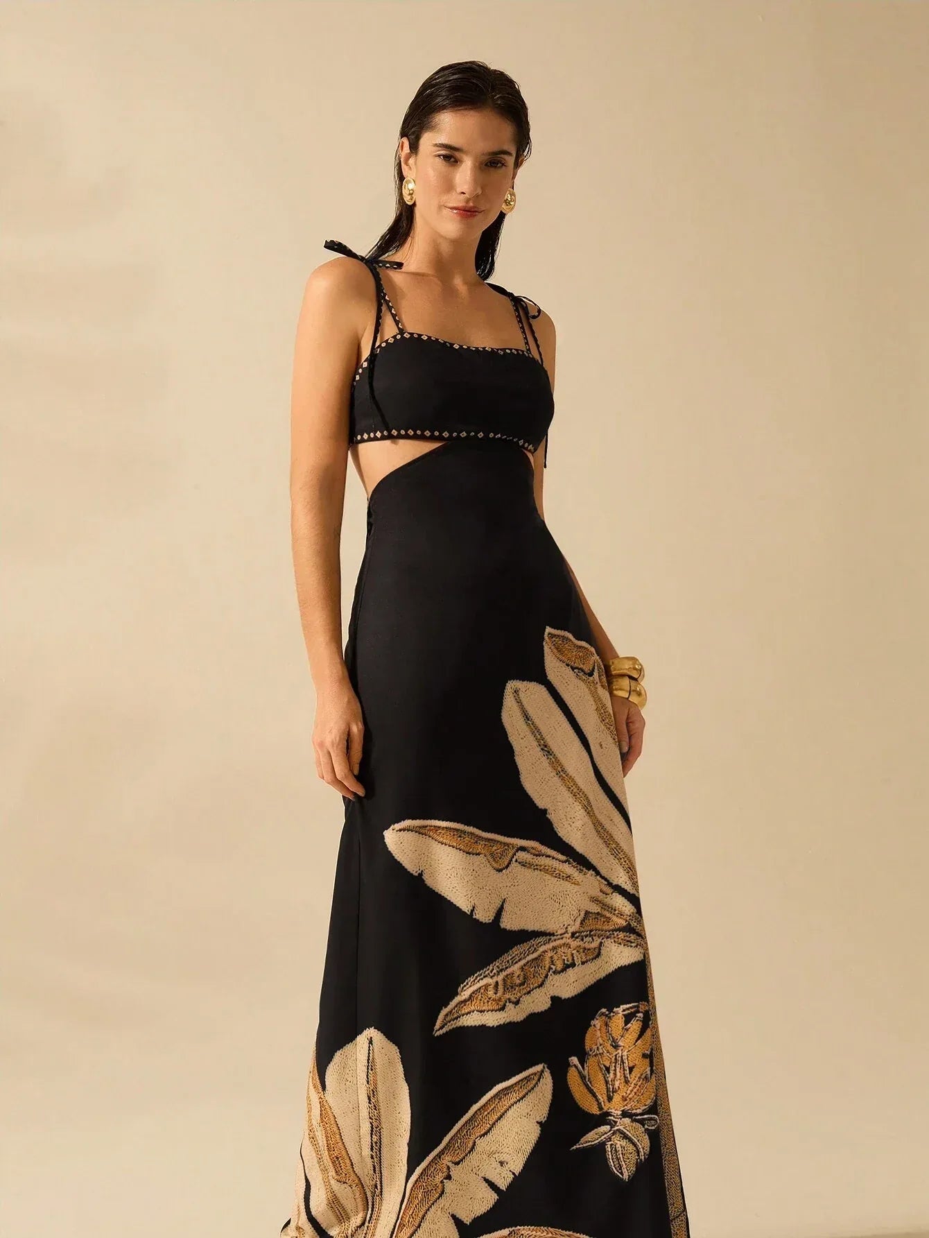 Vestido Feminino Midi Boho Sem Manga Preto Estampa Tropical Amarração Cintura