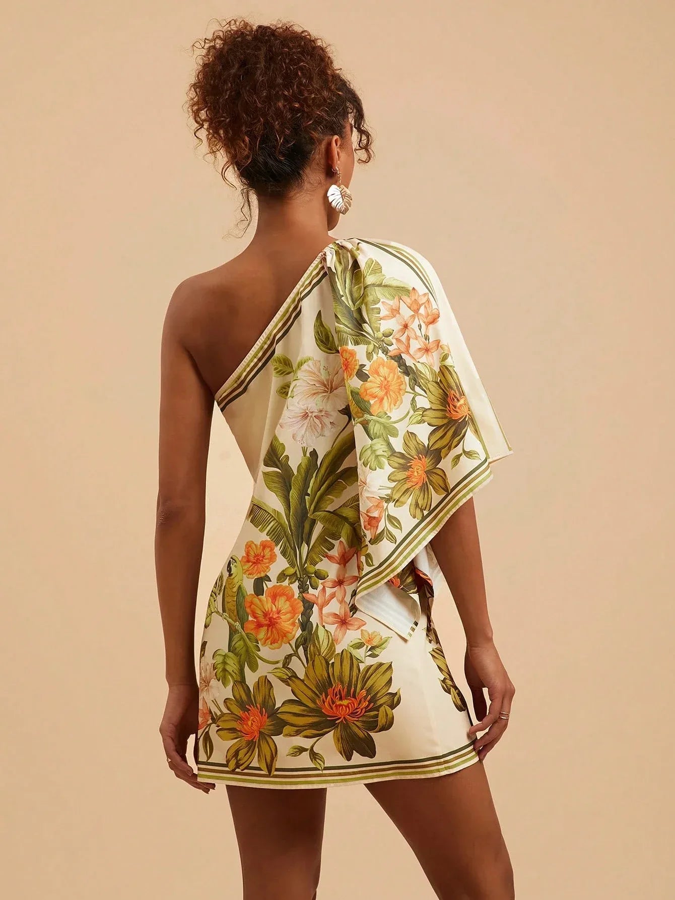 Vestido Feminino Curto Estampa Tropical Assimétrico Verão Moda Praia