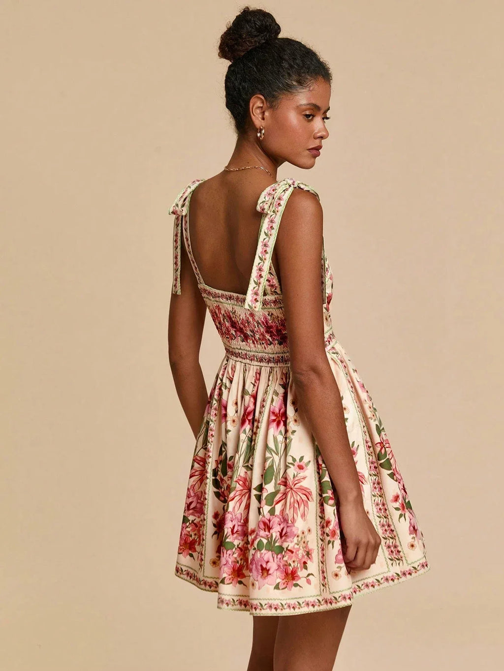 Vestido Feminino Floral Decote Quadrado Verão Praia Cintura Marcada