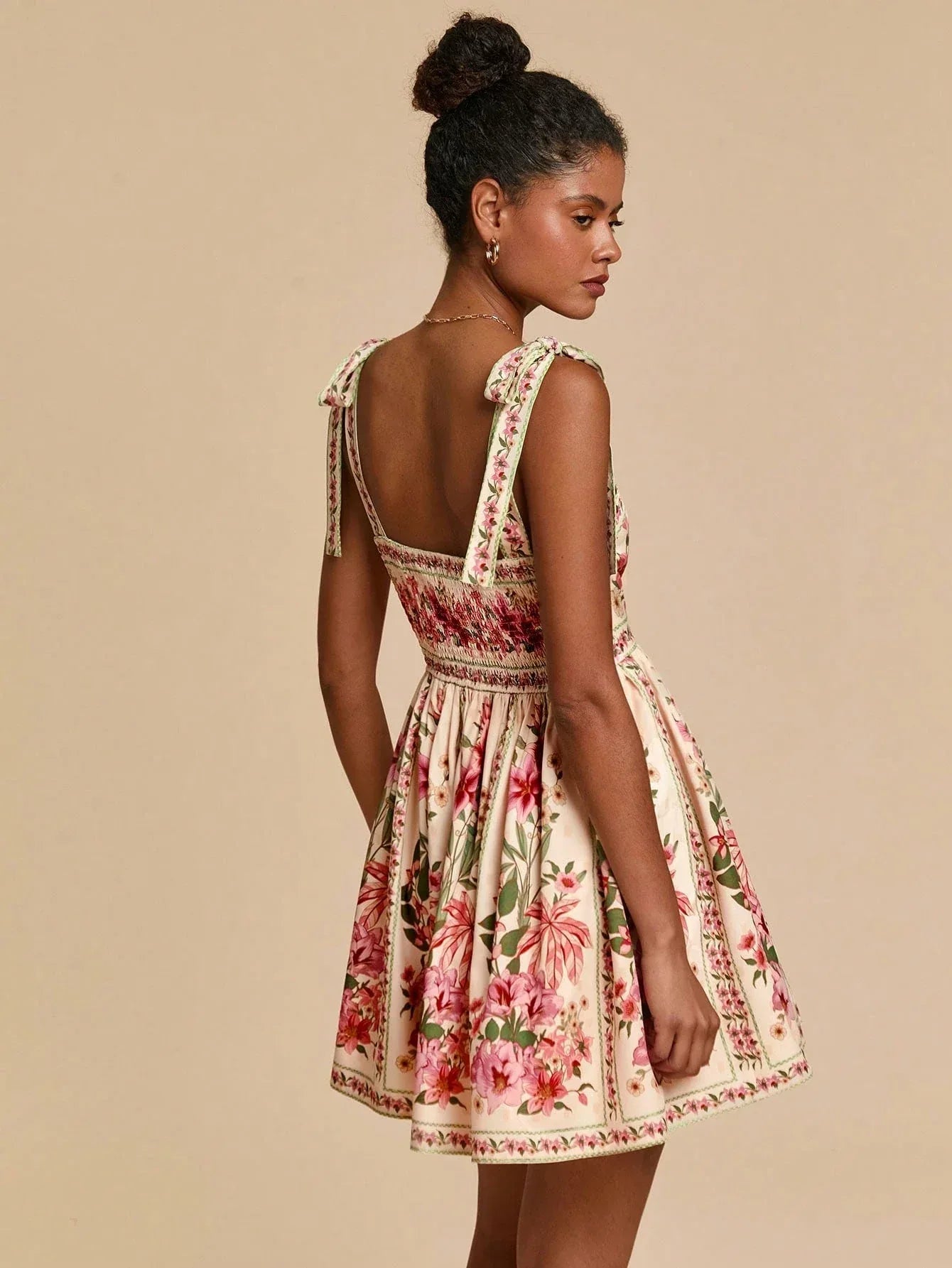 Vestido Feminino Floral Decote Quadrado Verão Praia Cintura Marcada