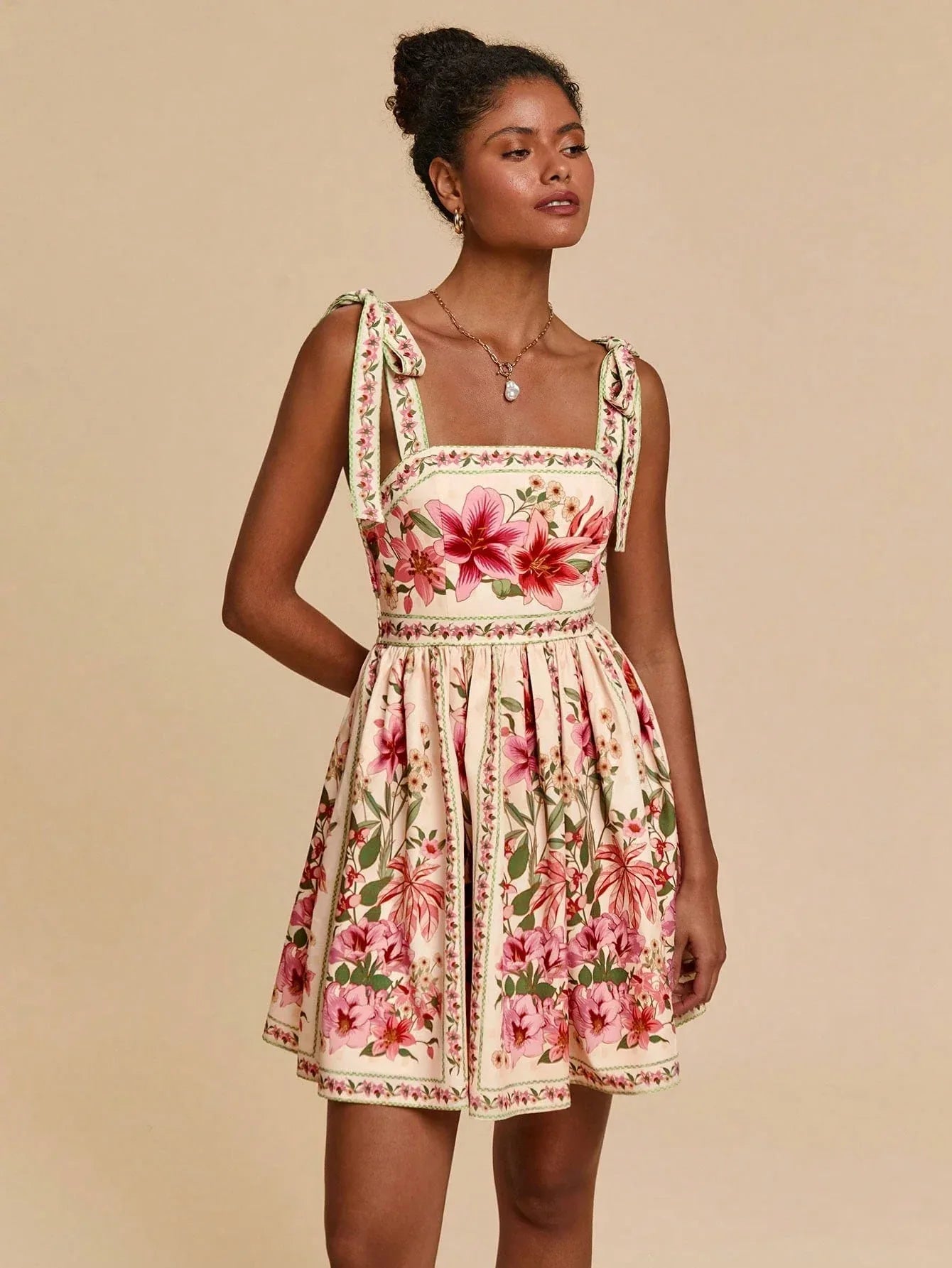 Vestido Feminino Floral Decote Quadrado Verão Praia Cintura Marcada