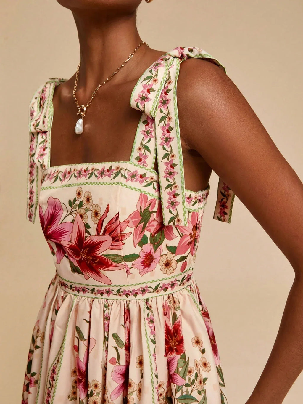 Vestido Feminino Floral Decote Quadrado Verão Praia Cintura Marcada