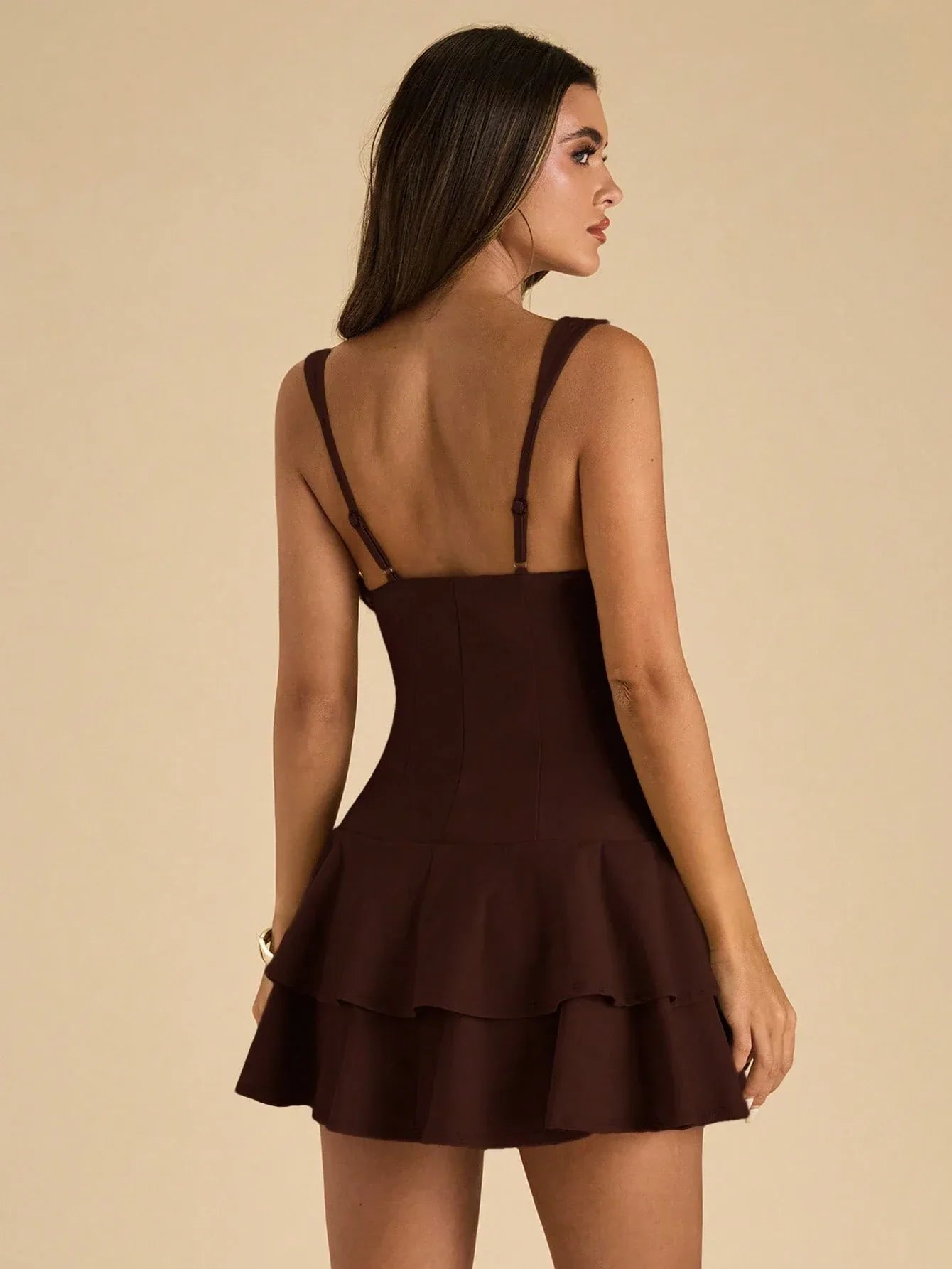 Vestido Curto Feminino Decote V Babado Sem Mangas Verão Festa